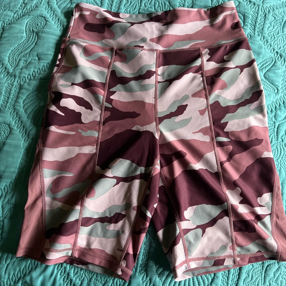 Gym Spandex athletic camouflage shorts
